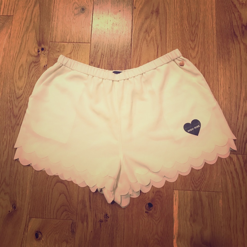 High-rise shorts